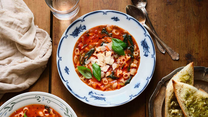 Minestronesúpa með cannellinibaunum og pasta