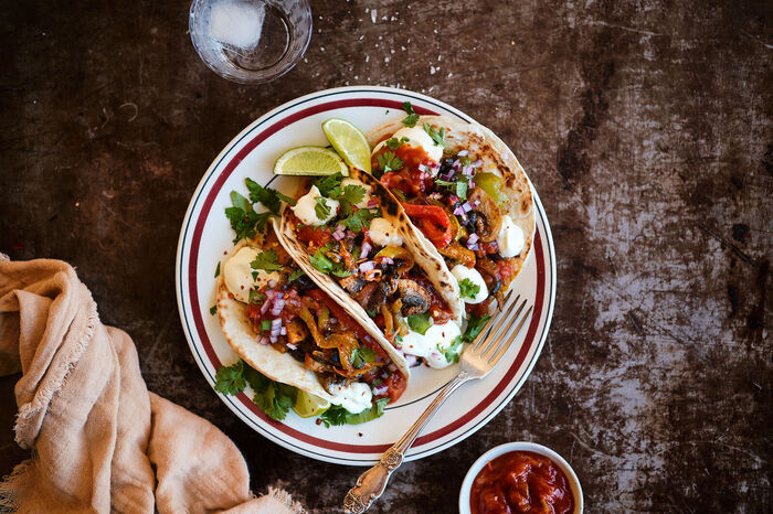 Fajitas með sveppum, paprikum og svörtum baunum
